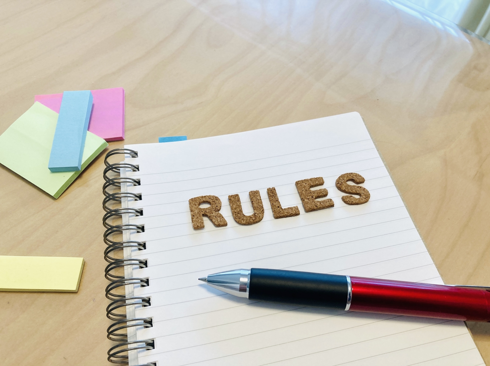 外国人雇用で必要な社内ルール整備とは？受け入れ前に準備すべきポイント